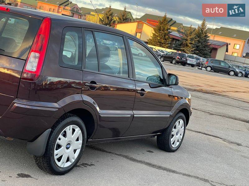 Хетчбек Ford Fusion 2012 в Вінниці