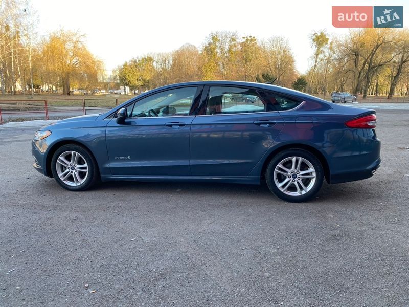 Седан Ford Fusion 2018 в Рівному