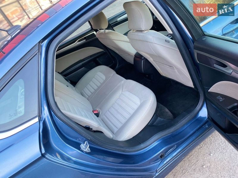 Седан Ford Fusion 2018 в Рівному