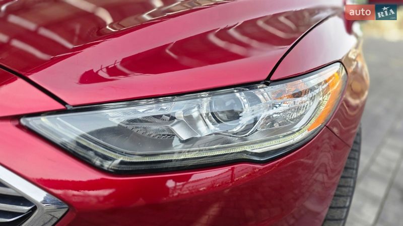 Седан Ford Fusion 2016 в Львові