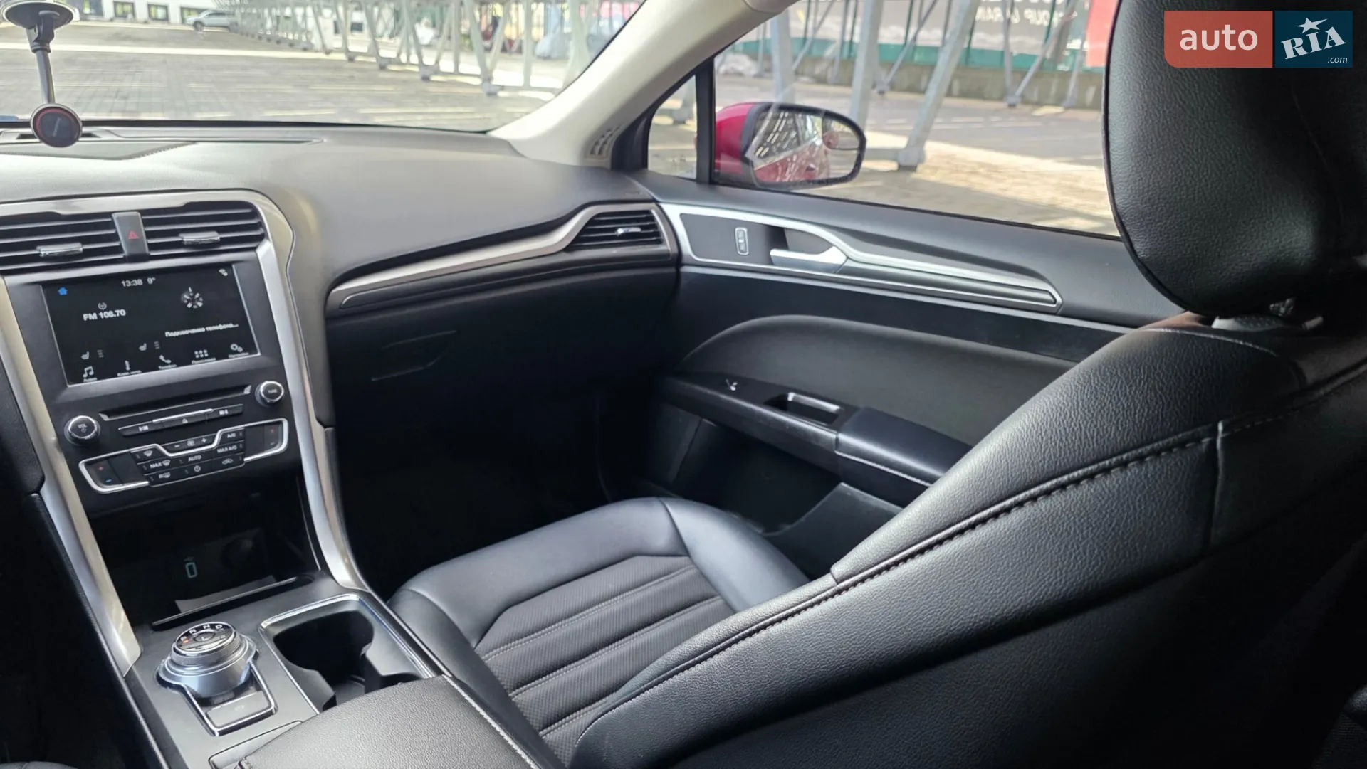 2016 Ford Fusion - мініатюра 34