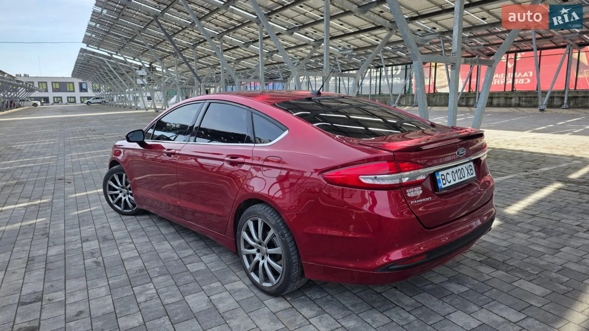 2016 Ford Fusion - мініатюра 28