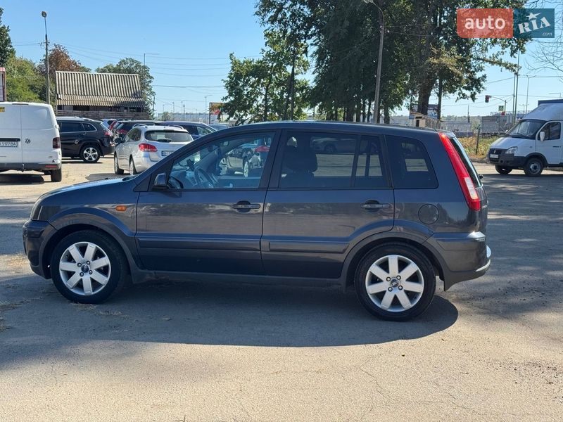 Хетчбек Ford Fusion 2007 в Полтаві