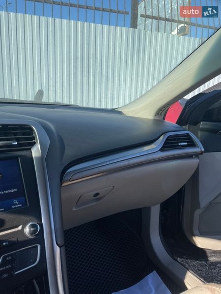 Седан Ford Fusion 2016 в Києві