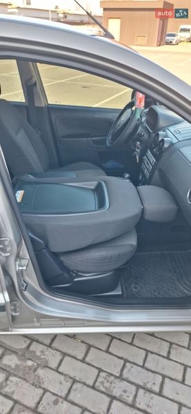 Хэтчбек Ford Fusion 2004 в Черкассах