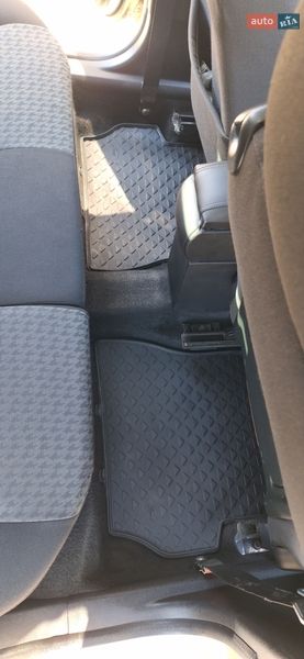 Хэтчбек Ford Fusion 2004 в Черкассах