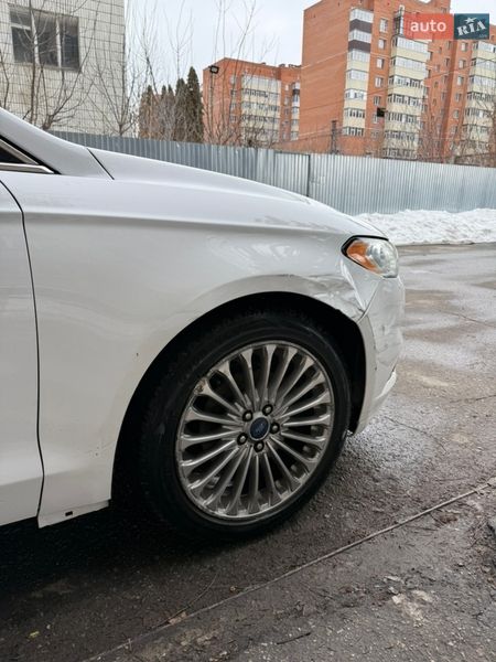 Седан Ford Fusion 2014 в Сумах