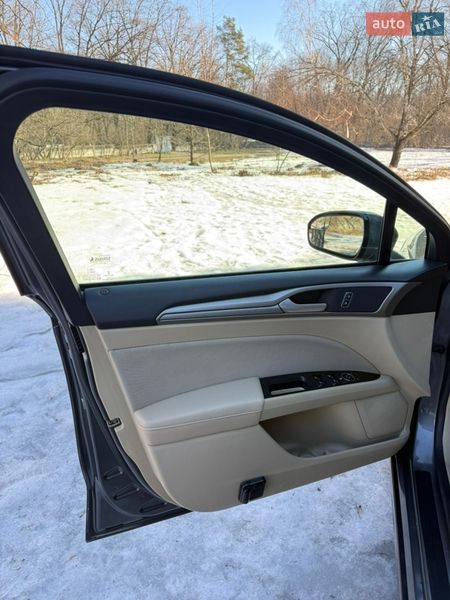 Седан Ford Fusion 2014 в Киеве