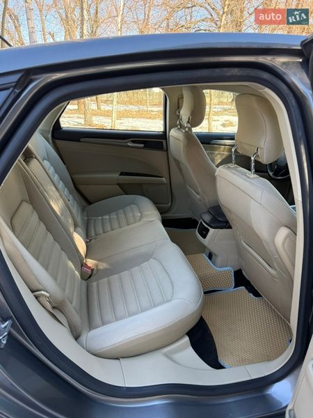 Седан Ford Fusion 2014 в Киеве