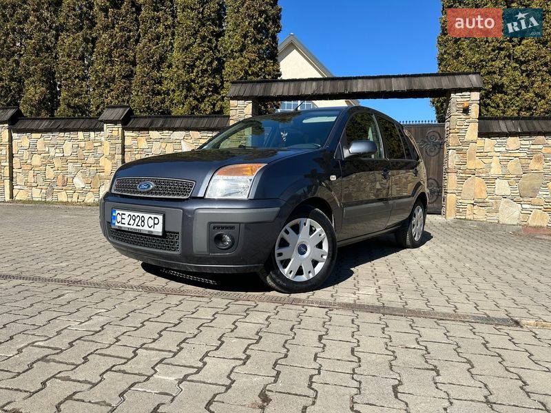 Хетчбек Ford Fusion 2008 в Надвірній