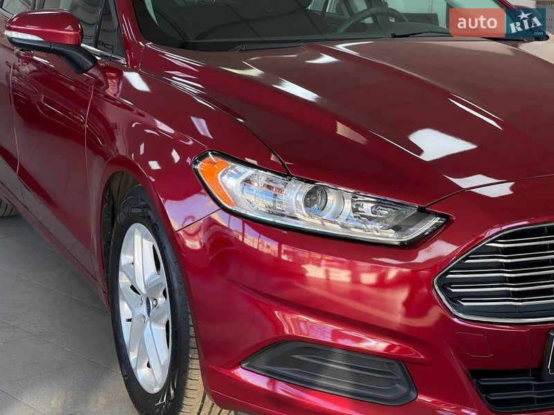 Седан Ford Fusion 2015 в Киеве