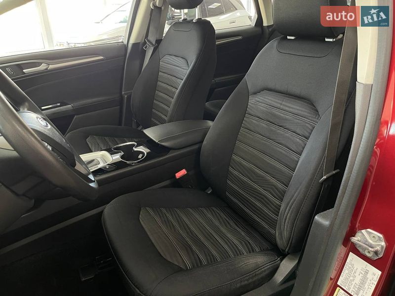 Седан Ford Fusion 2015 в Киеве