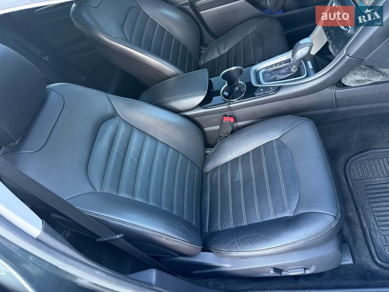 Седан Ford Fusion 2015 в Днепре