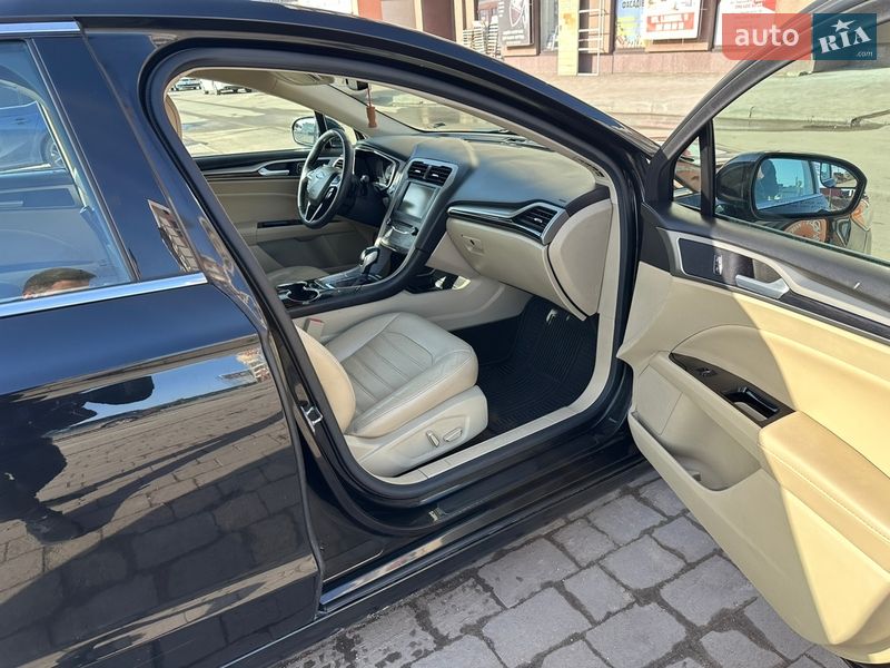 Седан Ford Fusion 2014 в Тернополе