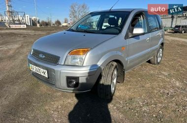 Хетчбек Ford Fusion 2010 в Києві