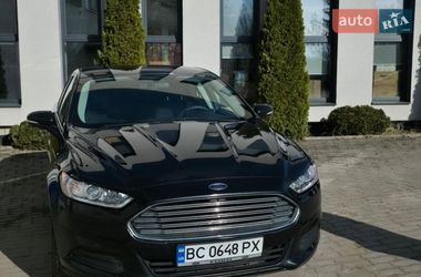 Седан Ford Fusion 2013 в Львове