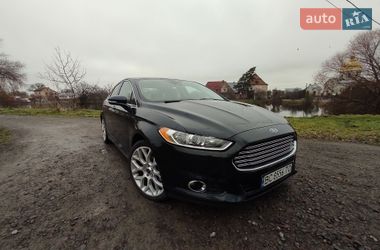 Седан Ford Fusion 2014 в Львове