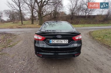 Седан Ford Fusion 2014 в Львове