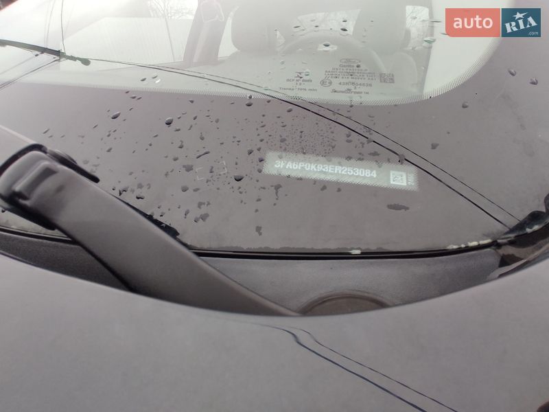 Седан Ford Fusion 2014 в Львове