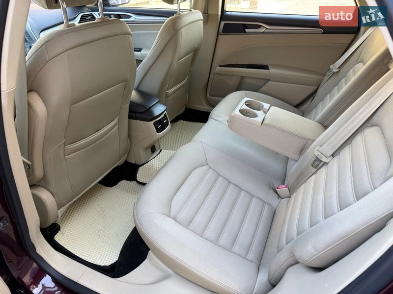 Седан Ford Fusion 2013 в Одессе