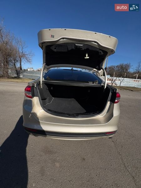 Седан Ford Fusion 2018 в Кривом Роге