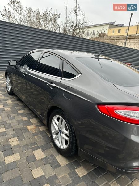 Седан Ford Fusion 2014 в Николаеве
