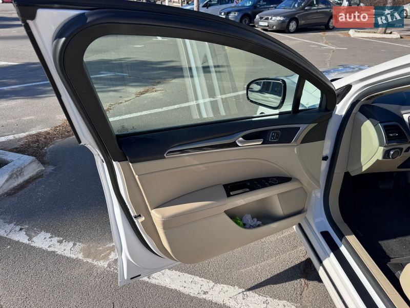 Седан Ford Fusion 2014 в Одессе