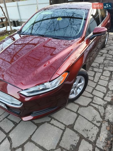 Седан Ford Fusion 2015 в Радомышле