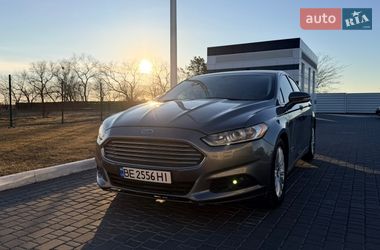 Седан Ford Fusion 2013 в Миколаєві