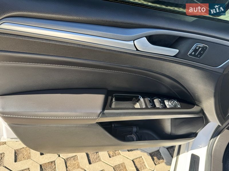 Седан Ford Fusion 2014 в Хмельницком