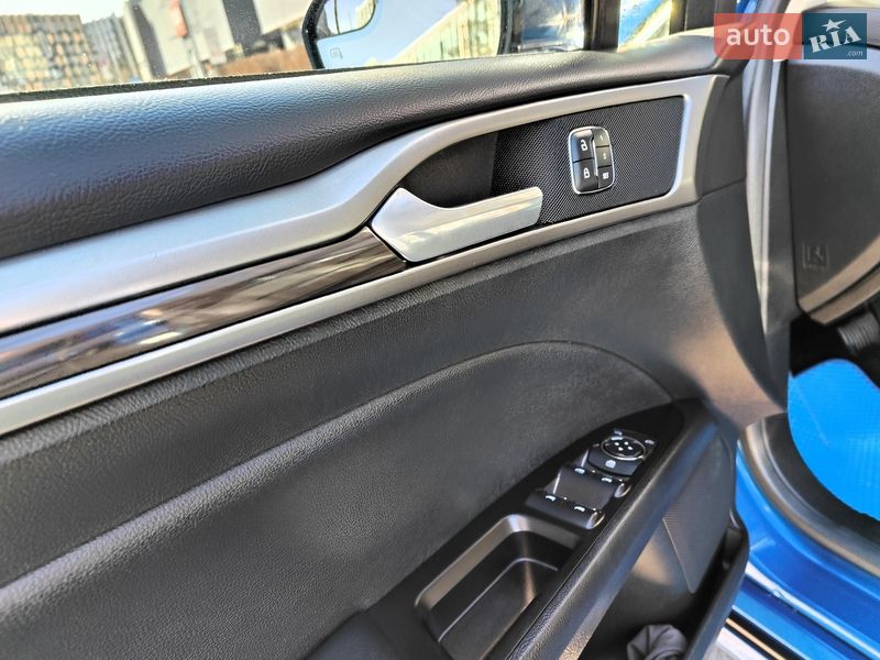 Седан Ford Fusion 2017 в Києві