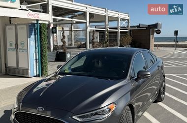 Седан Ford Fusion 2017 в Измаиле