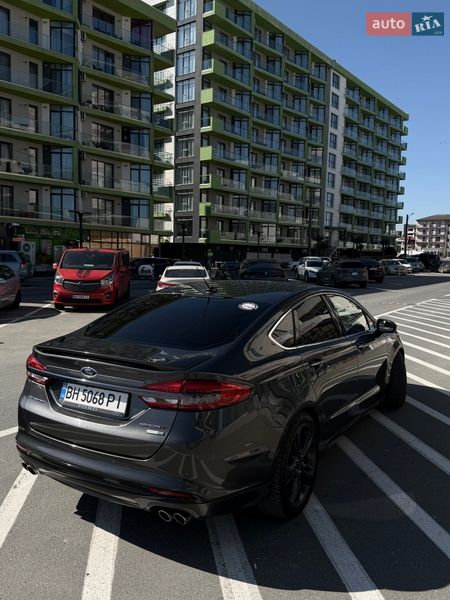 Седан Ford Fusion 2017 в Измаиле