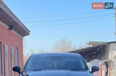 Седан Ford Fusion 2020 в Иршаве