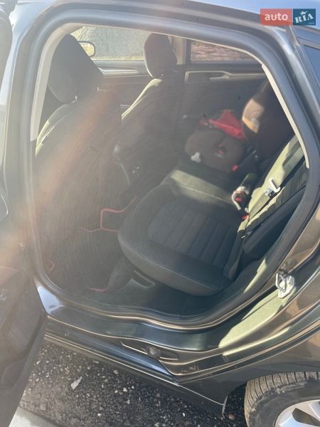 Седан Ford Fusion 2020 в Иршаве