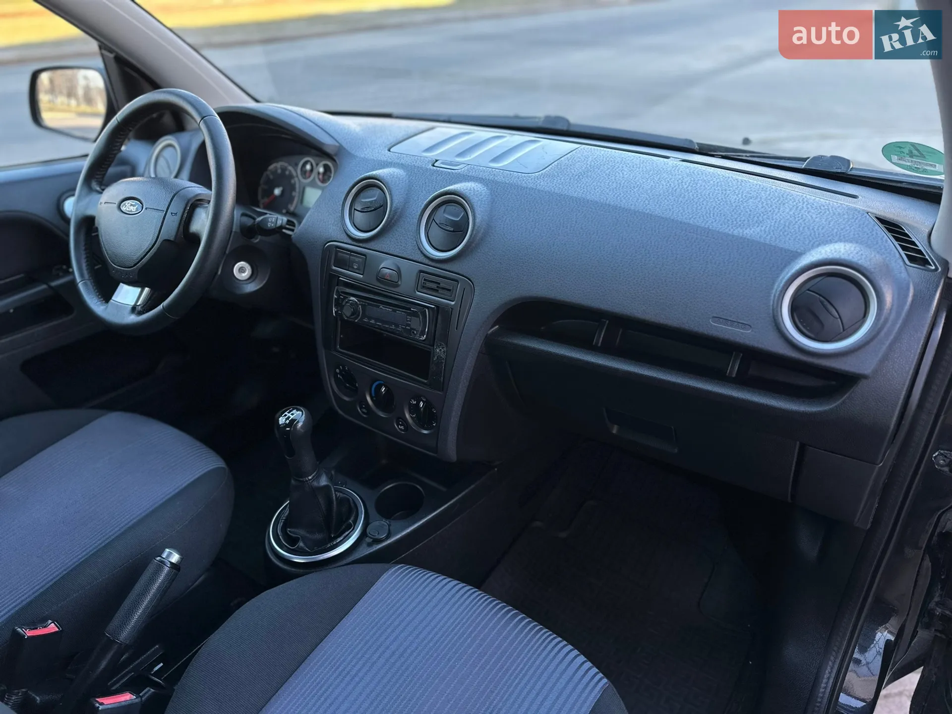 2011 Ford Fusion - мініатюра 24