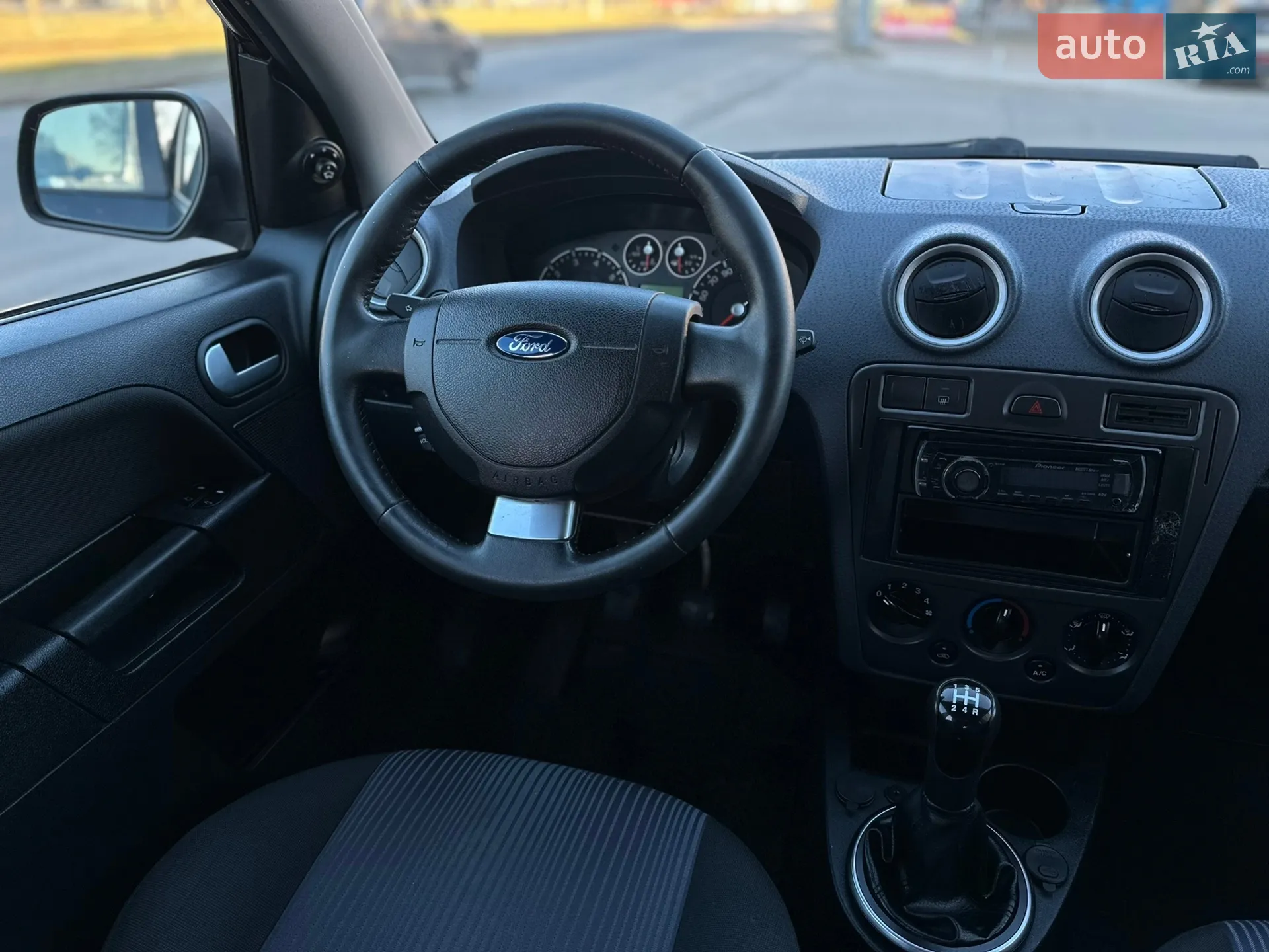 2011 Ford Fusion - мініатюра 25