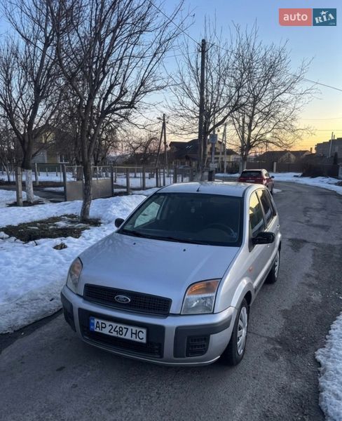 Хэтчбек Ford Fusion 2008 в Сквире