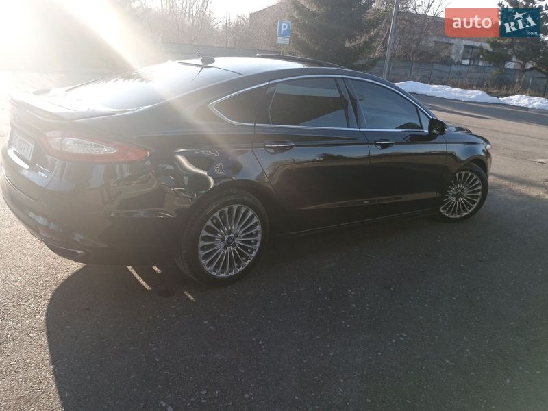 Седан Ford Fusion 2015 в Житомирі