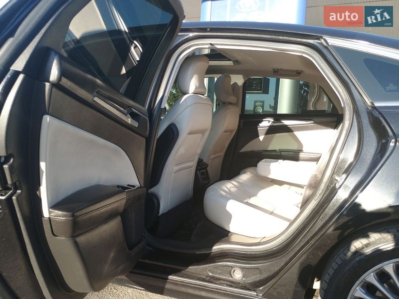 Седан Ford Fusion 2015 в Житомирі