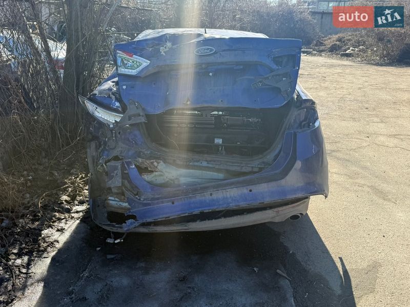 Седан Ford Fusion 2015 в Києві