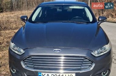 Седан Ford Fusion 2013 в Полонном