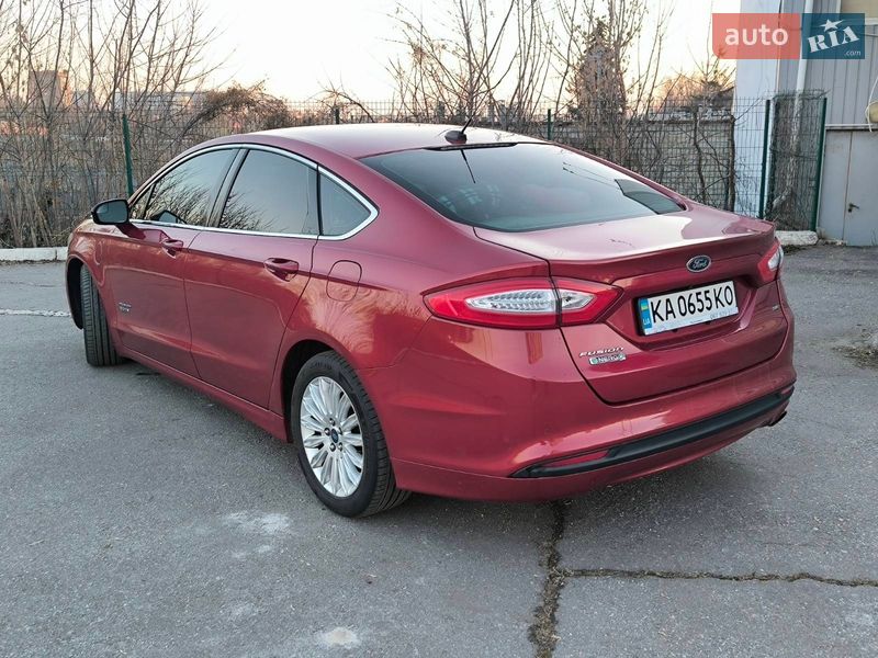Седан Ford Fusion 2013 в Харькове