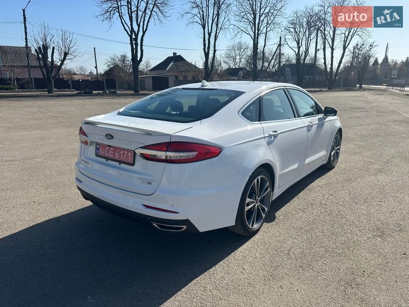 Седан Ford Fusion 2020 в Первомайске