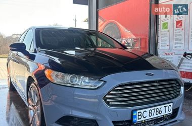Седан Ford Fusion 2014 в Львові