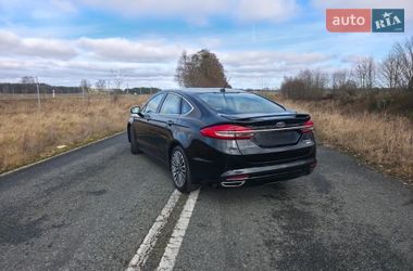 Седан Ford Fusion 2018 в Виннице