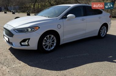 Седан Ford Fusion 2020 в Одессе