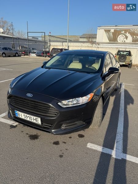 Седан Ford Fusion 2014 в Києві