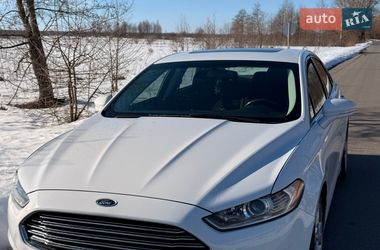 Седан Ford Fusion 2014 в Києві