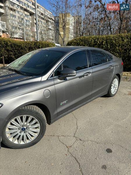Седан Ford Fusion 2013 в Дніпрі